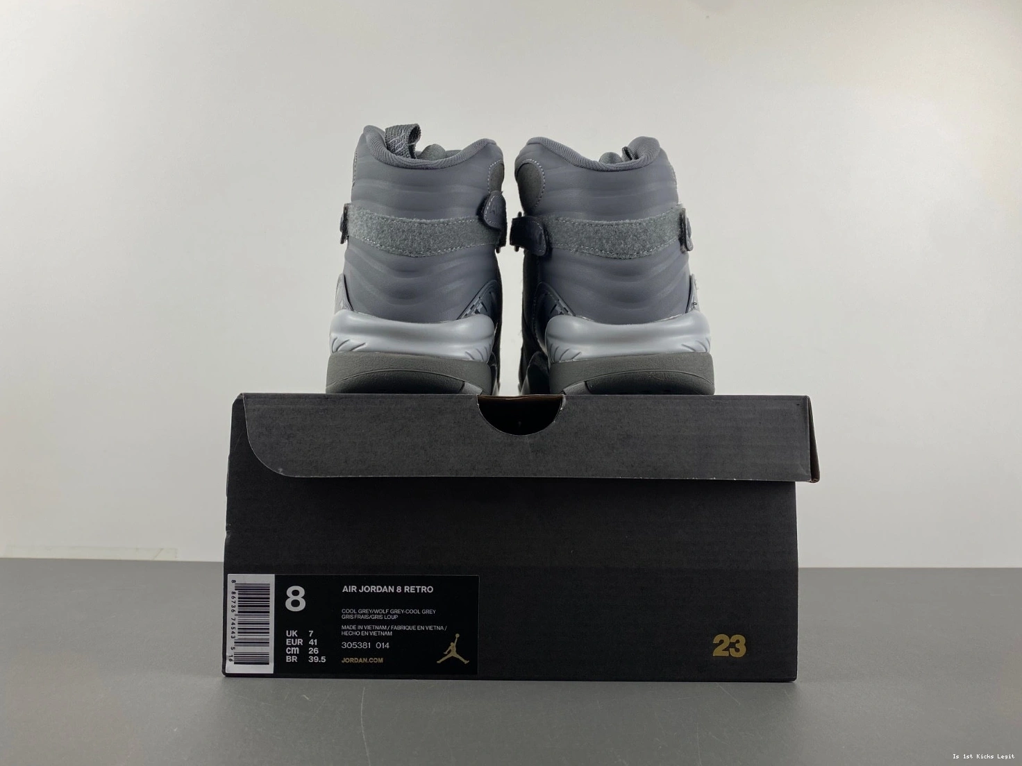 Jordan Men's - 305381-014 Retro Grey Cool 8 1124